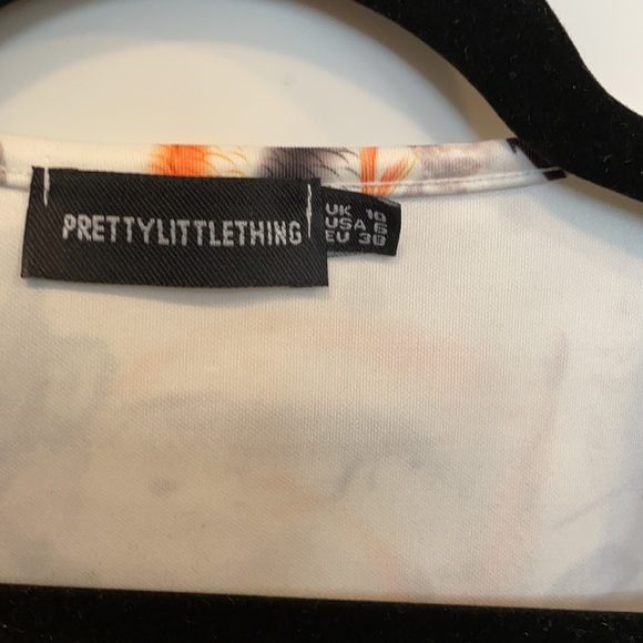 Pretty little thing - Picture 2 of 2